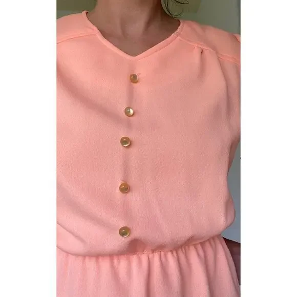 Vintage Peach Mini Dress with POCKETS! - Picture 4 of 6